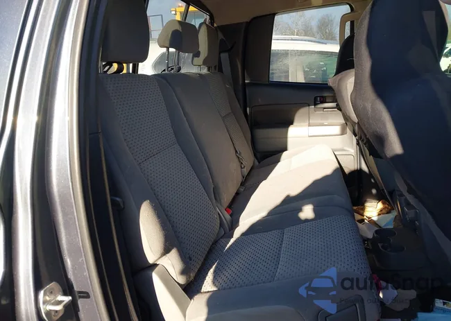 5TFUM5F12AX015238: 44092688