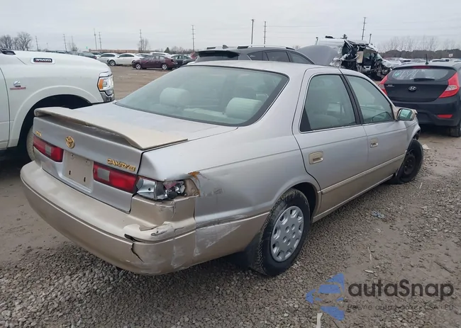 4T1BG22KXVU084418: 44092731