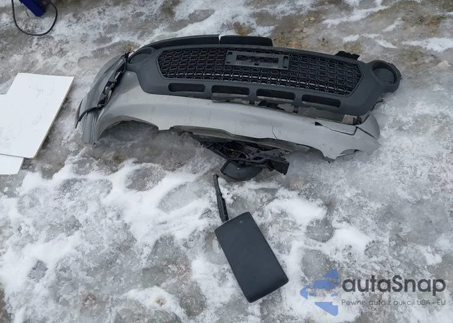 KNDJN2A21F7174953: 44092773