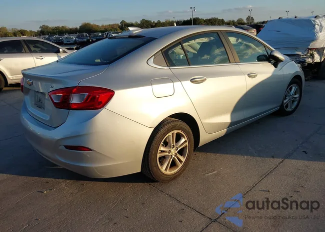 1G1BE5SM6J7194171: 44093037