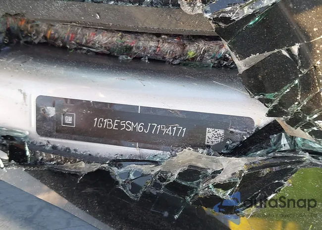 1G1BE5SM6J7194171: 44093037