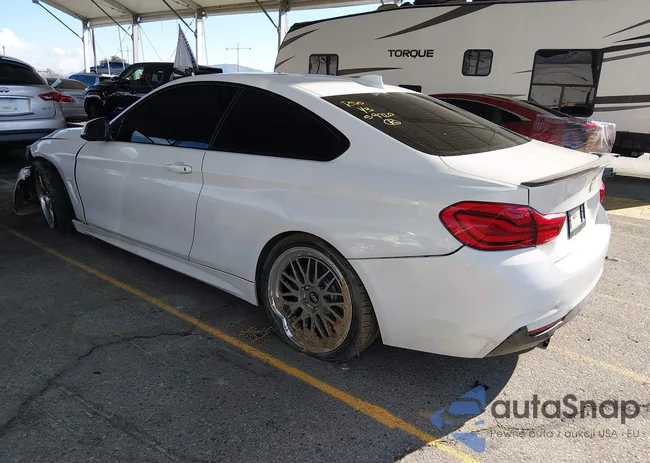 WBA4W9C55KAF94366: 44093067