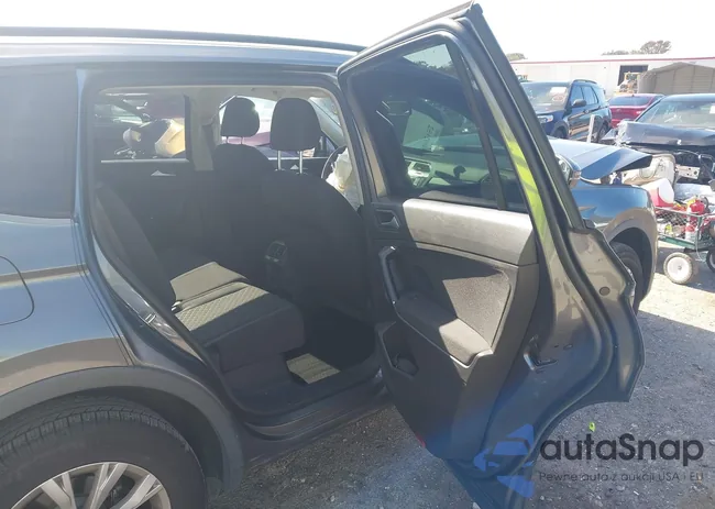 3VV1B7AX9LM176650: 44092152