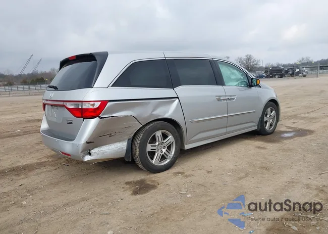 5FNRL5H90DB048099: 44092228