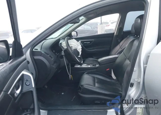 1N4AL3AP0GC274614: 44092266