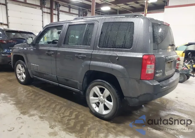 1C4NJRFB6GD535093: 44092285