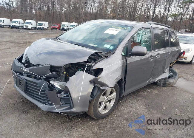 5TDKZ3DC9JS923662: 44092455