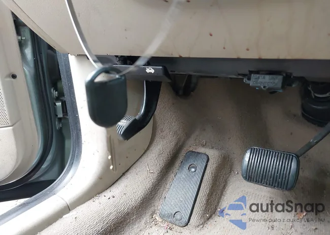 1FAHP24146G136702: 44093552