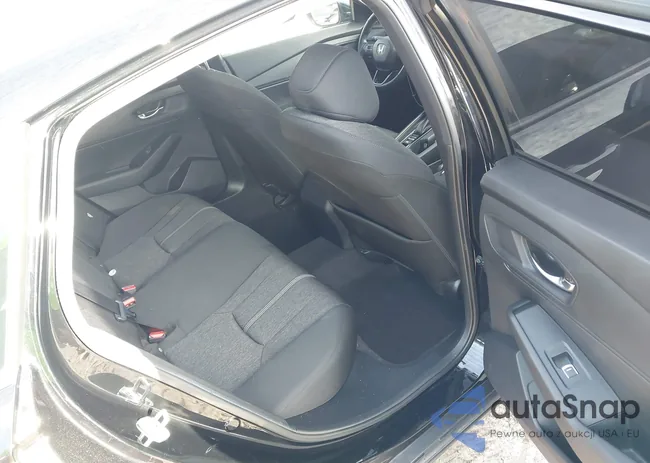 1HGCY2F59RA038534: 44093611