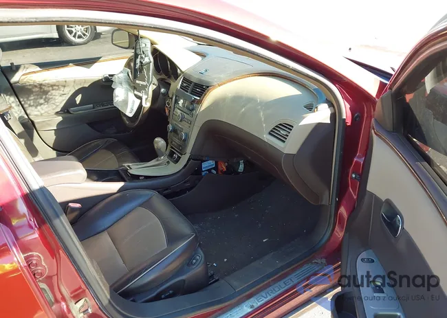 1G1ZK57728F226821: 44093687