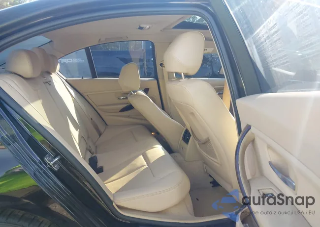 WBA3C1C5XEK106465: 44093699