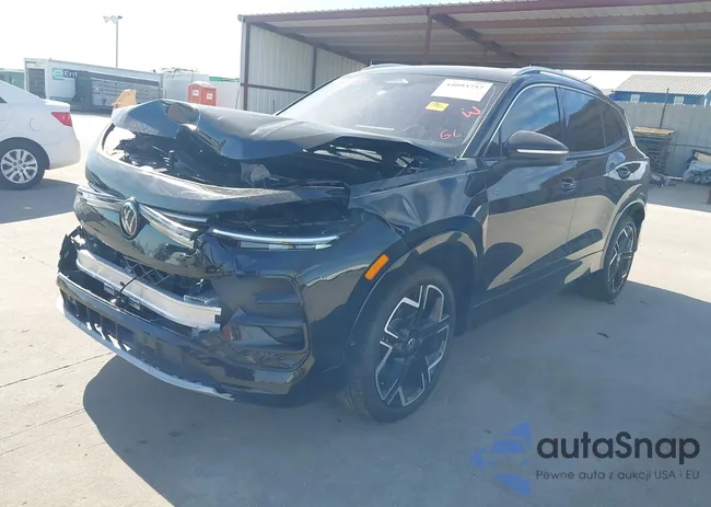 3VVLR7RM4SM026815: 44093757