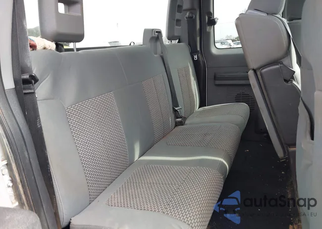 1FT7X2A65CEC20752: 44093804