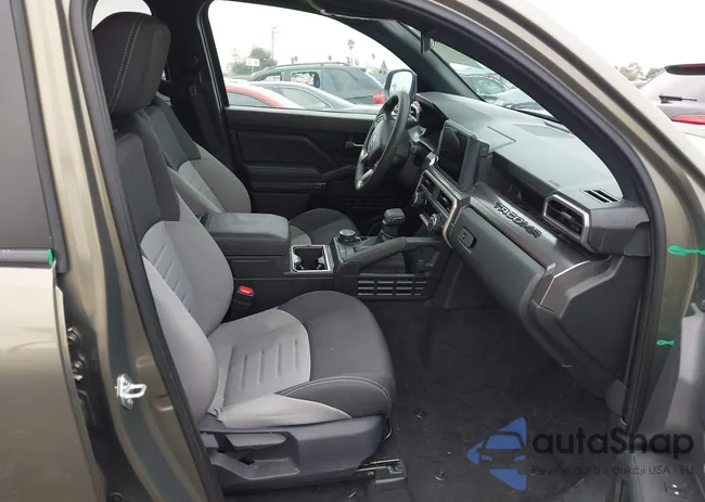 3TMLB5JN1SM160239: 44093806