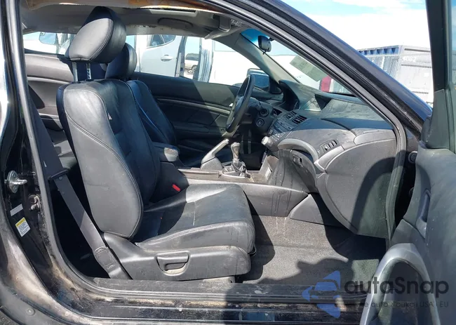 1HGCS2A85CA007792: 44093816