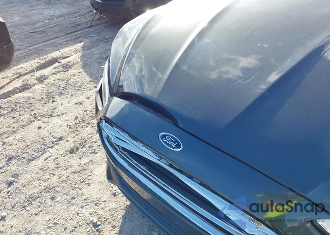 3FA6P0HD5GR109552: 44093823