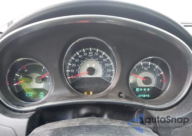 1C3CCBBB4CN271153: 44093848