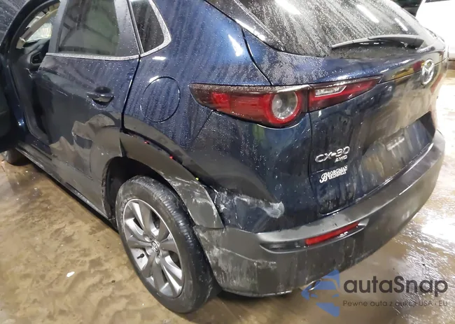 3MVDMBCM4RM628474: 44093896