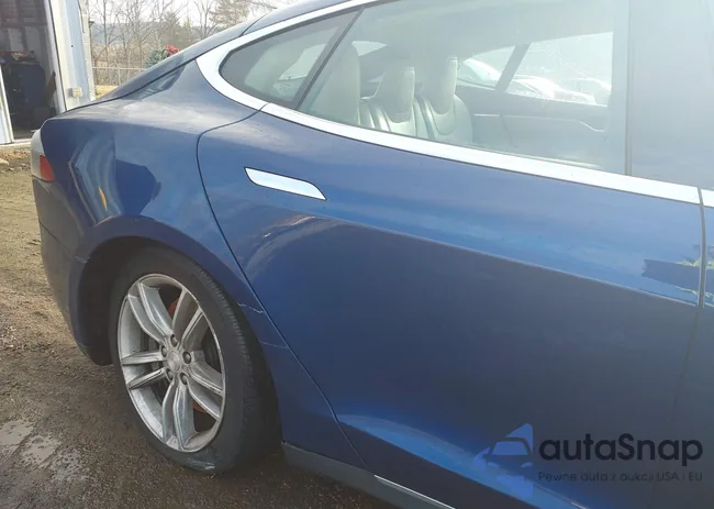 5YJSA1E26FF109109: 44093903