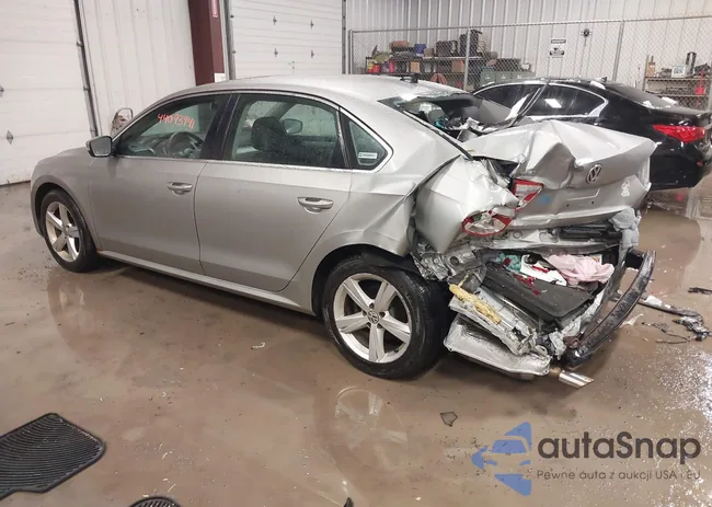 1VWBP7A32DC094776: 44093941