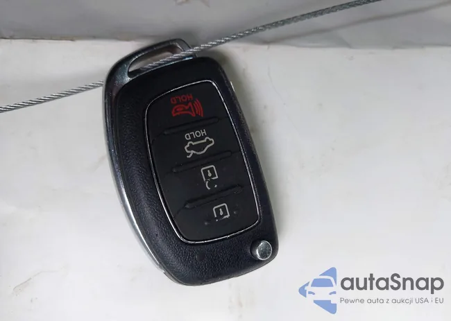 5NPE24AF3GH374156: 44093951