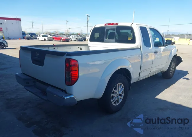 1N6AD0CU8KN879726: 44094104