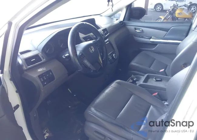 5FNRL5H64EB090685: 44093147