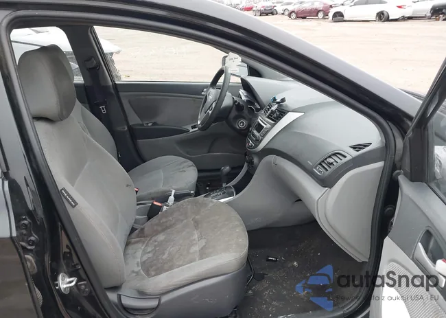 KMHCT5AE0EU194374: 44093152