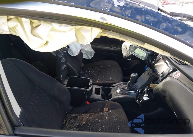 JN1BJ1CP2KW242697: 44093157