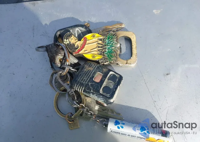 1C6RR6TT4HS679333: 44093158