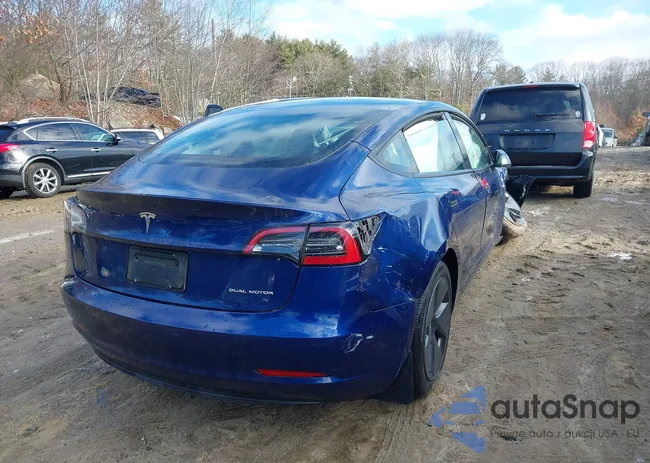 5YJ3E1EB4PF612227: 44093328