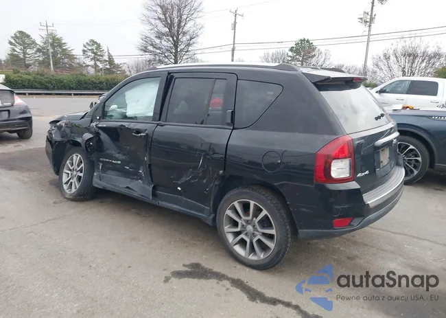 1C4NJDEB7GD745190: 44093339