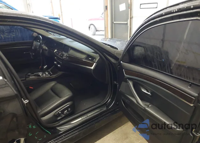 WBA5B3C52GG253487: 44093344