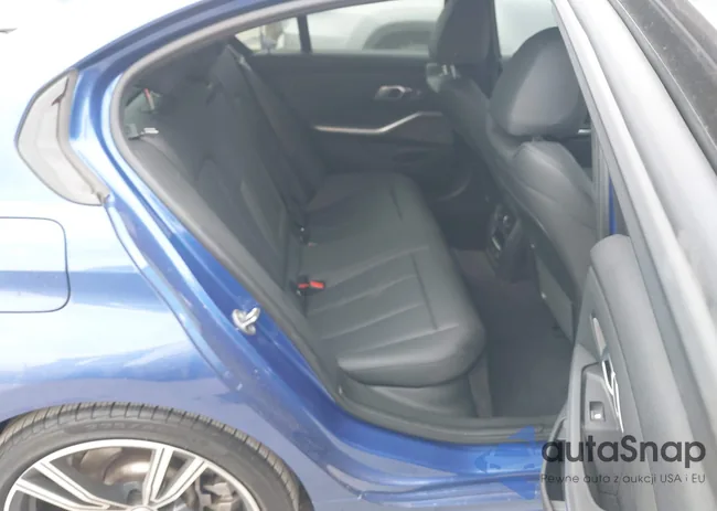 WBA5R7C03LFJ27551: 44093368