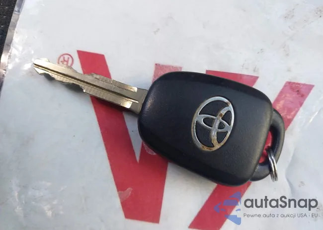 JTMRFREV0GJ101073: 44093395