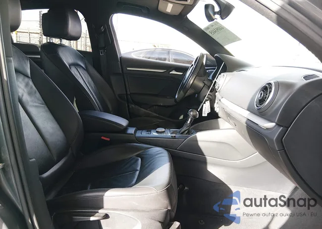 WAUACGFF2F1034053: 44093415