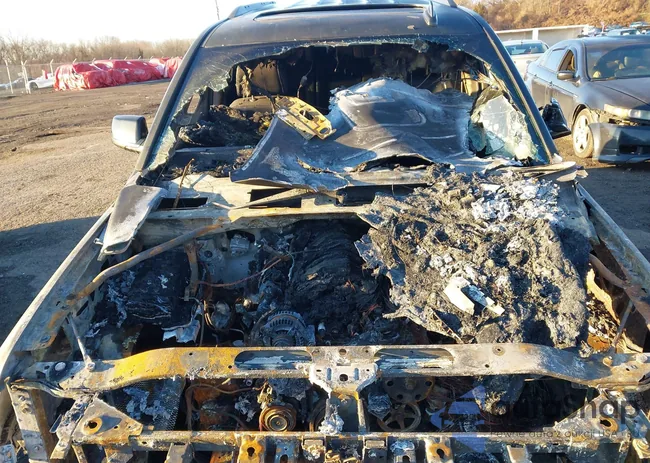 1GNSKBKC2GR347588: 44093437