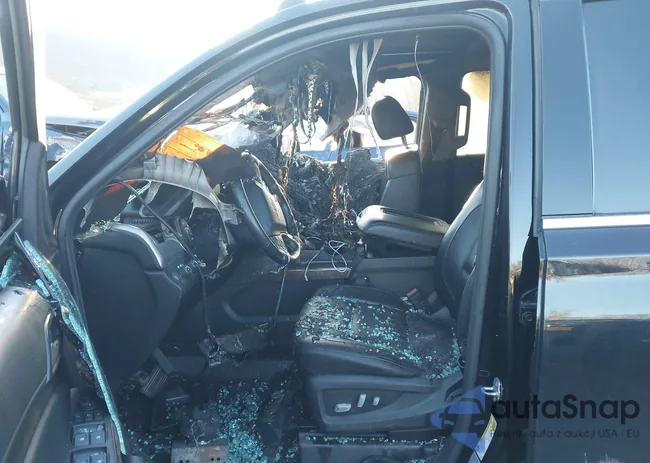 1GNSKBKC2GR347588: 44093437