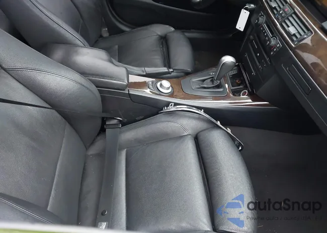 WBAVB33556KS35609: 44094687