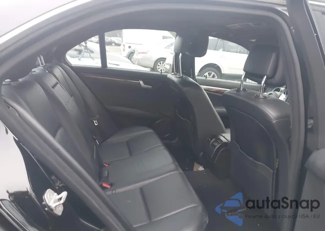 WDDGF8AB4DR262395: 44094695