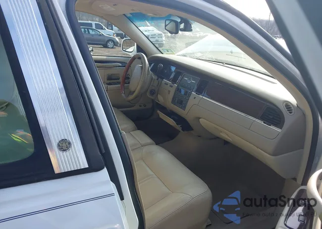 2LNHM82W08X654531: 44094730