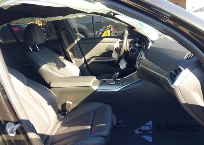 3MW5U7J01M8B91678: 44094753