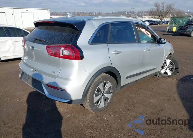 KNDCB3LC0K5275680: 44094828