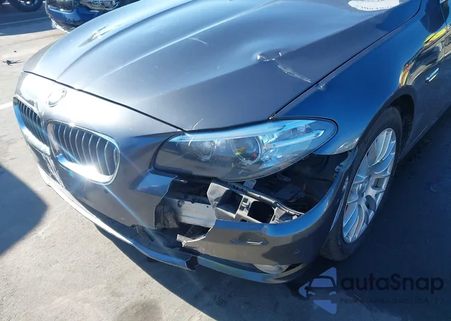 WBA5B1C50GG132526: 44094846