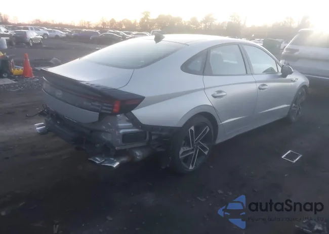 KMHL54JC9SA483317: 44094877