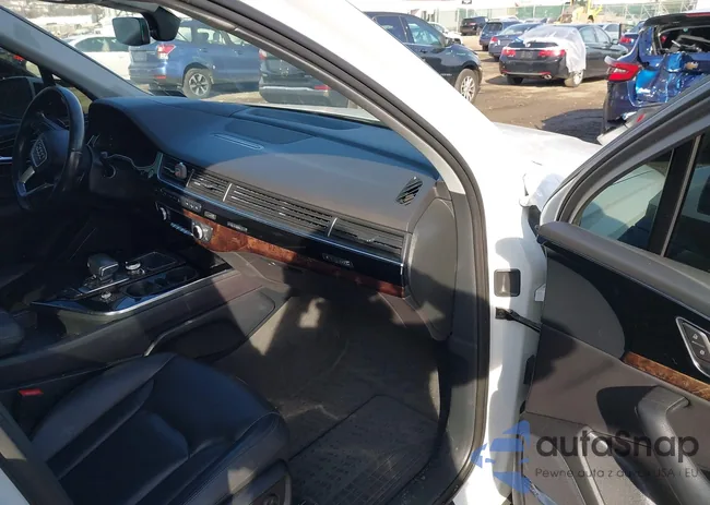 WA1VAAF77JD017945: 44094907