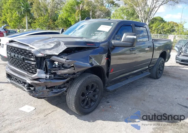 3C6UR5DL3RG389922: 44094942