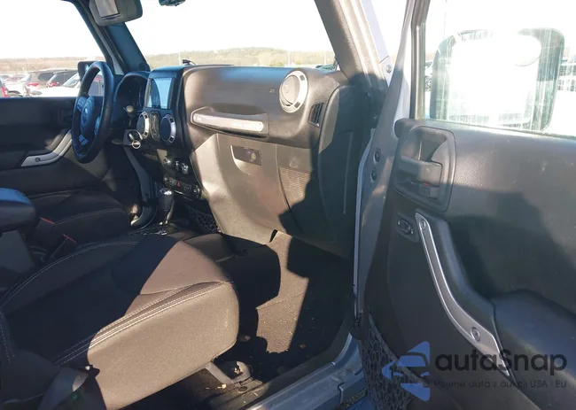 1C4BJWEG2EL258315: 44094945