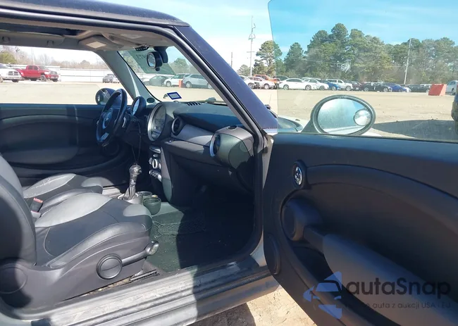 WMWMF33547TT52321: 44094973