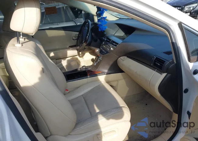 2T2BK1BA1FC333039: 44094975